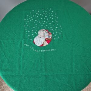 Green Embroidered Santa And To All A Good Night VTG Christmas Table Cloth Topper